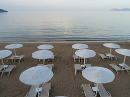 Giannoulis – Santa Marina Beach