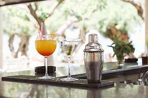 Giannoulis – Santa Marina Beach