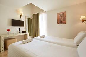 Giannoulis – Santa Marina Beach