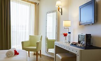 Giannoulis – Santa Marina Beach