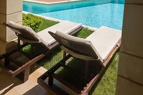 Giannoulis – Grand Bay Beach Resort - Adults Only