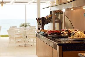 Giannoulis – Grand Bay Beach Resort - Adults Only