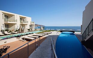 Giannoulis – Grand Bay Beach Resort - Adults Only