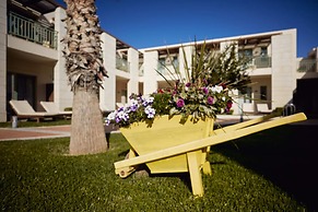 Giannoulis – Grand Bay Beach Resort - Adults Only