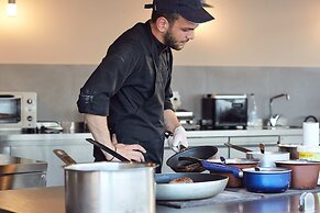 Giannoulis – Grand Bay Beach Resort - Adults Only