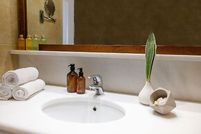 Giannoulis – Grand Bay Beach Resort - Adults Only