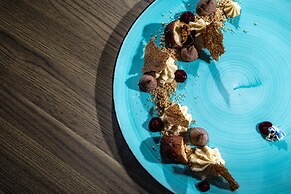 Giannoulis – Grand Bay Beach Resort - Adults Only