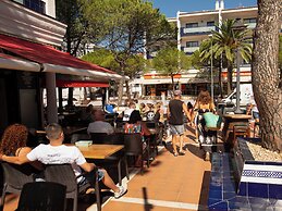 Pins Platja Apartments