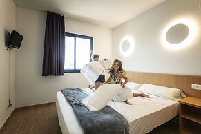 Pins Platja Apartments