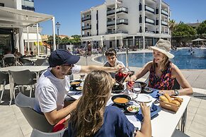 Pins Platja Apartments