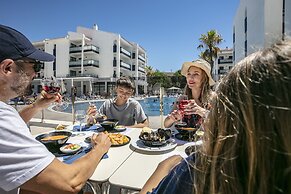 Pins Platja Apartments