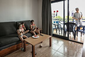 Pins Platja Apartments