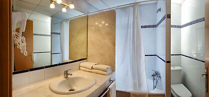 Pins Platja Apartments