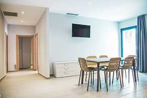 Pins Platja Apartments