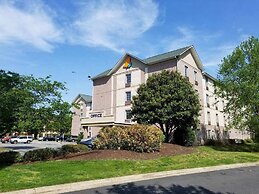 Intown Suites Extended Stay Select Hampton