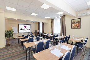 Maxima Zarya Hotel