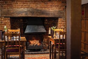 Red Lion Hotel, Hillingdon