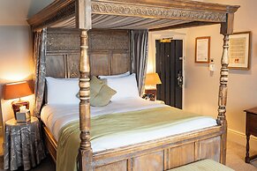 Red Lion Hotel, Hillingdon