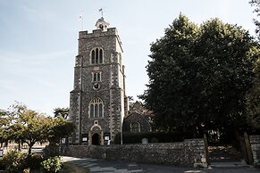 Red Lion Hotel, Hillingdon