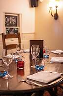 Red Lion Hotel, Hillingdon