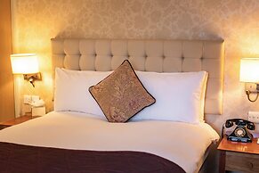 Red Lion Hotel, Hillingdon