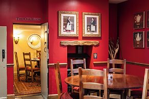 Red Lion Hotel, Hillingdon