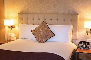 Red Lion Hotel, Hillingdon