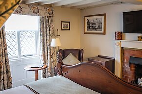 Red Lion Hotel, Hillingdon