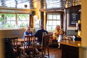 Red Lion Hotel, Hillingdon