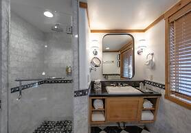 The Landing Resort & Spa