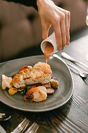 The Landing Resort & Spa