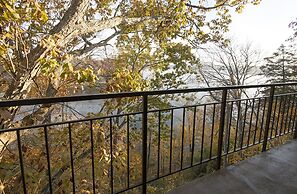 Lake Cumberland State Resort Park