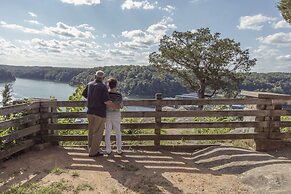 Lake Cumberland State Resort Park