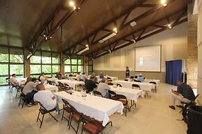 Lake Cumberland State Resort Park