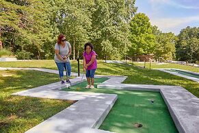 Lake Cumberland State Resort Park