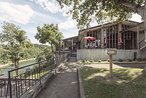 Lake Cumberland State Resort Park