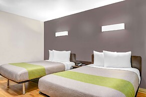 Studio 6 Atlanta, GA - Chamblee