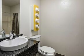 Studio 6 Savannah, GA