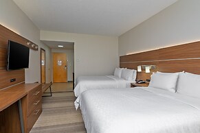 Holiday Inn Express Hotel & Suites Woodbridge by IHG