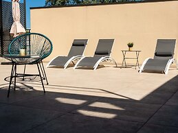 Mercure Avignon TGV Hotel et Spa
