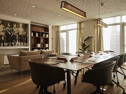Mercure Avignon TGV Hotel et Spa
