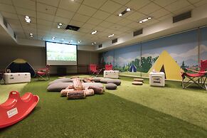 Holiday Inn Express Santiago Las Condes by IHG