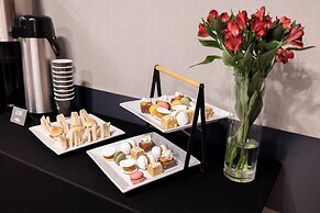 Holiday Inn Express Santiago Las Condes by IHG