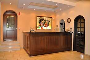 Hotel Chris