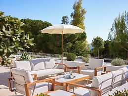 The Roc Club, A Grecotel Hotel To Live