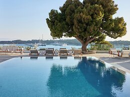 The Roc Club, A Grecotel Hotel To Live