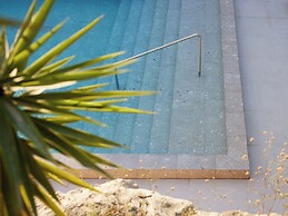 The Roc Club, A Grecotel Hotel To Live