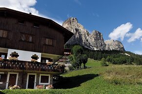 Hotel Miramonti Corvara
