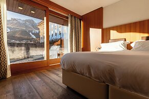 Hotel Alaska Cortina