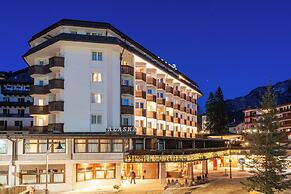 Hotel Alaska Cortina